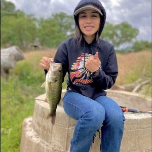 Meet your Posher, Ling